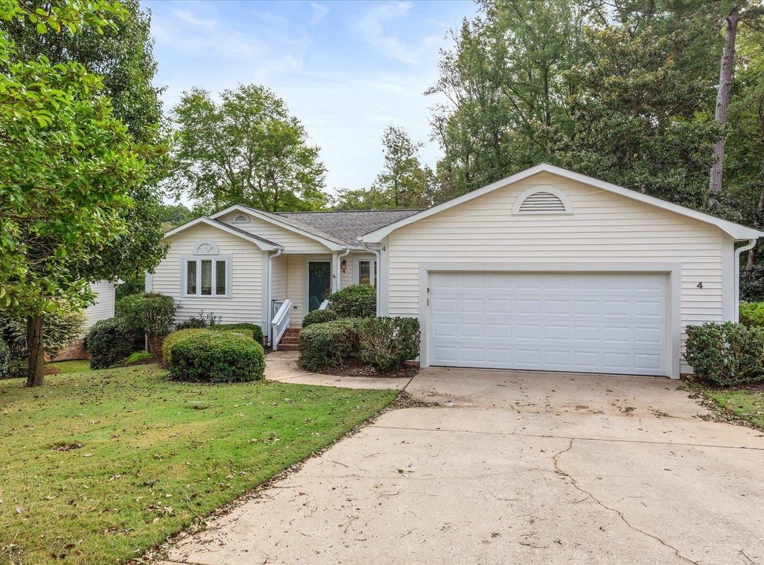 4 Woodtrace Circle, Greenville, SC 29615 House for Sale