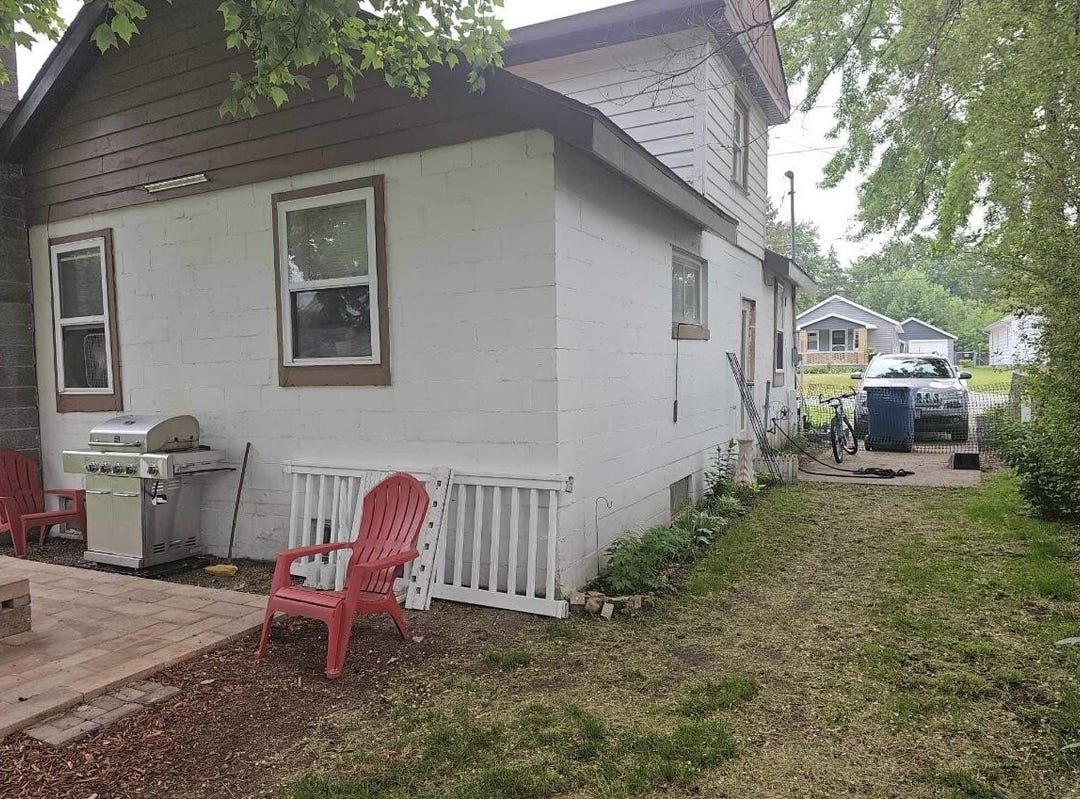 3115 Longstreet Avenue SW, Wyoming, MI 49509 House for Sale