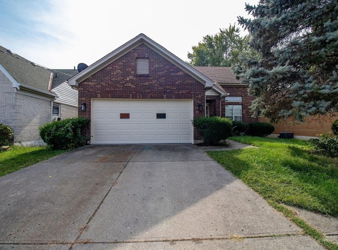 5329 Sidney Road, Green Twp, OH 45238 House for Sale