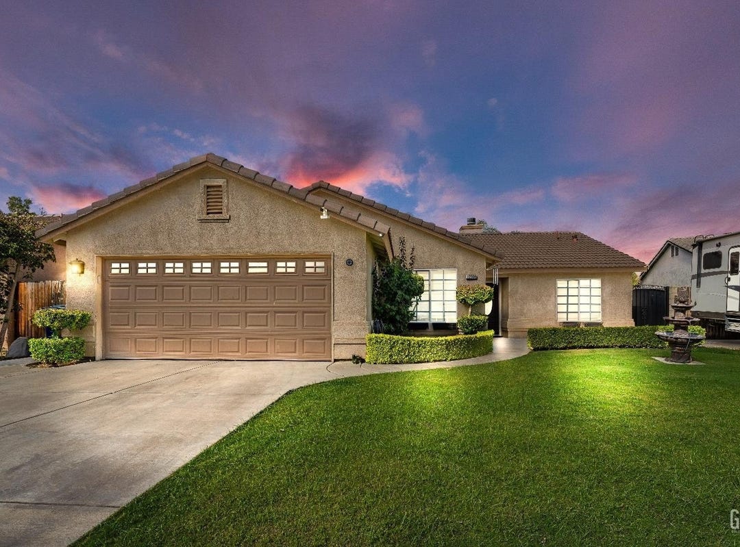 12108 Flat Iron Court, Bakersfield, CA 93312 House for Sale