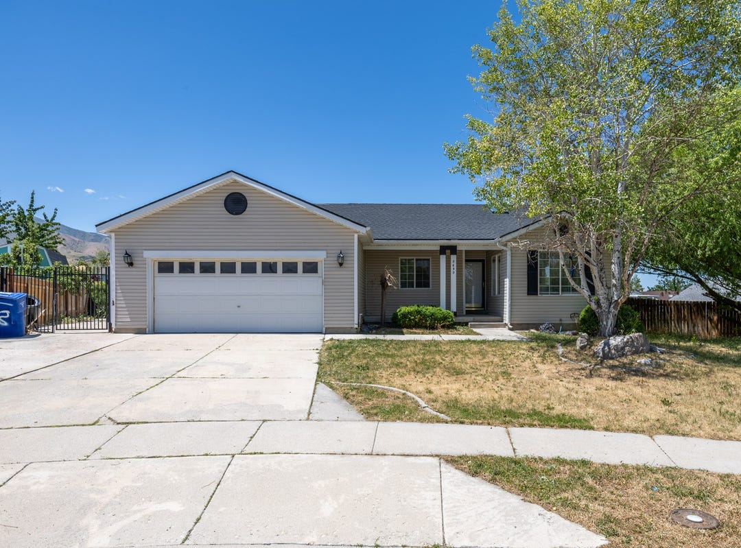 8690 W BLACKGUM CT, Magna, UT 84044 House for Sale
