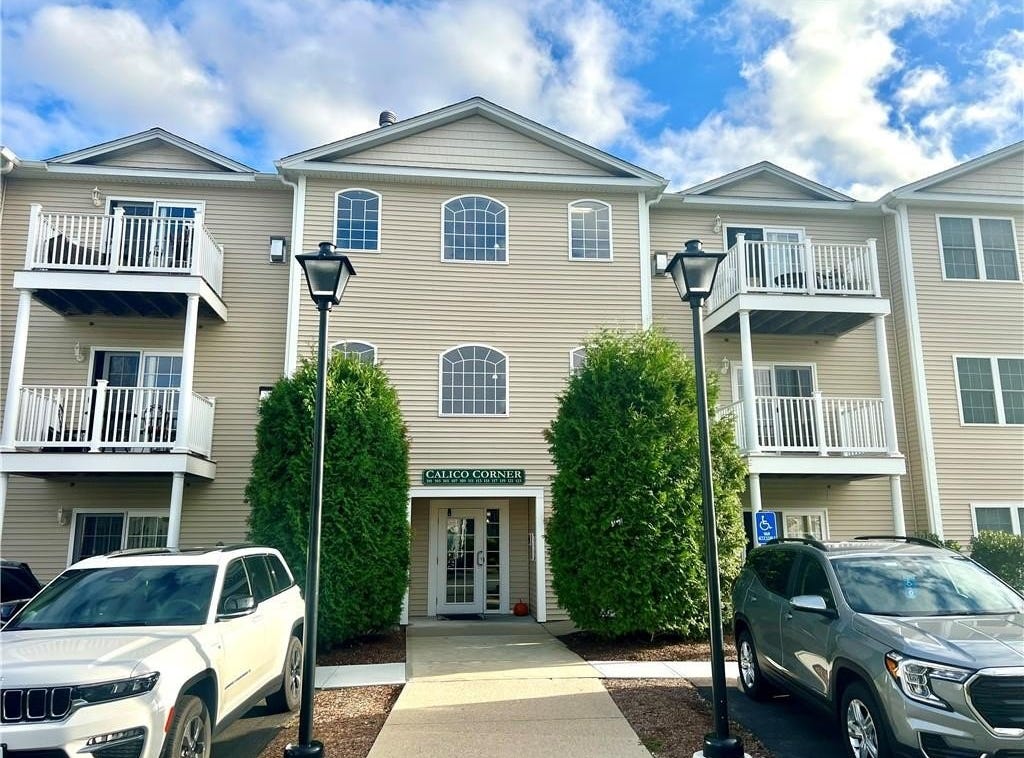 1 Gray Coach Lane, Apt 105, Cranston, RI 02921 Other for Sale