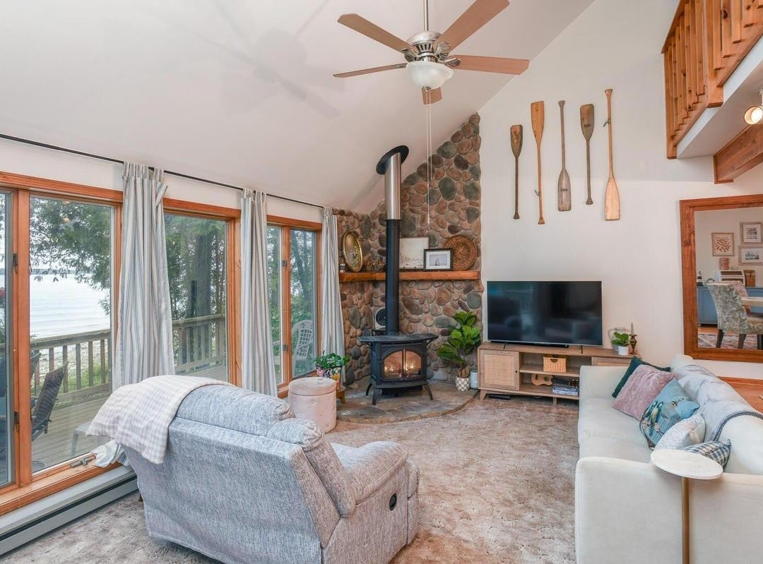 1465 Lighthouse Point Rd Road, De Tour Village, MI 49725 House for Sale