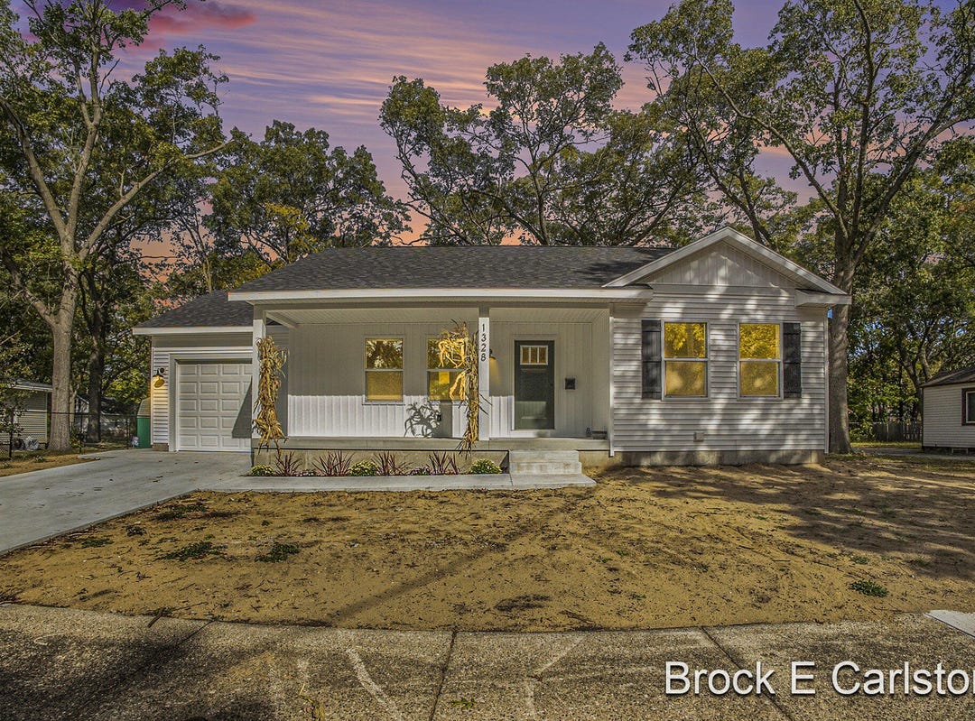 1328 James Avenue, Muskegon, MI 49442 House for Sale