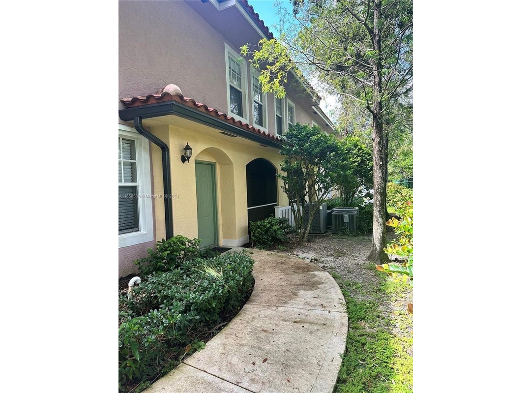 6534 W Sample Rd, Apt 6534, Coral Springs, FL 33067 Townhouse for Rent