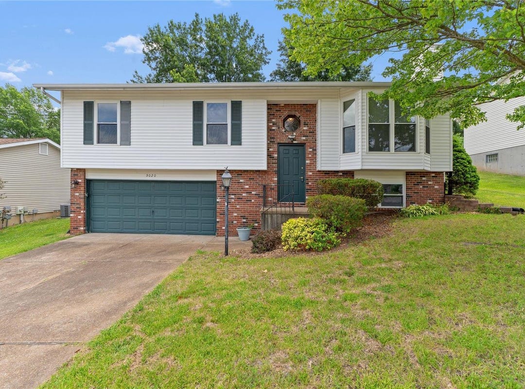 3020 Northern Lights Drive, Arnold, MO 63010 House for Sale