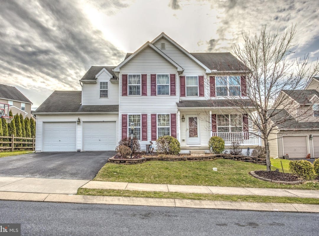 115 GRAYSON AVENUE, EAST EARL, PA 17519 House for Sale