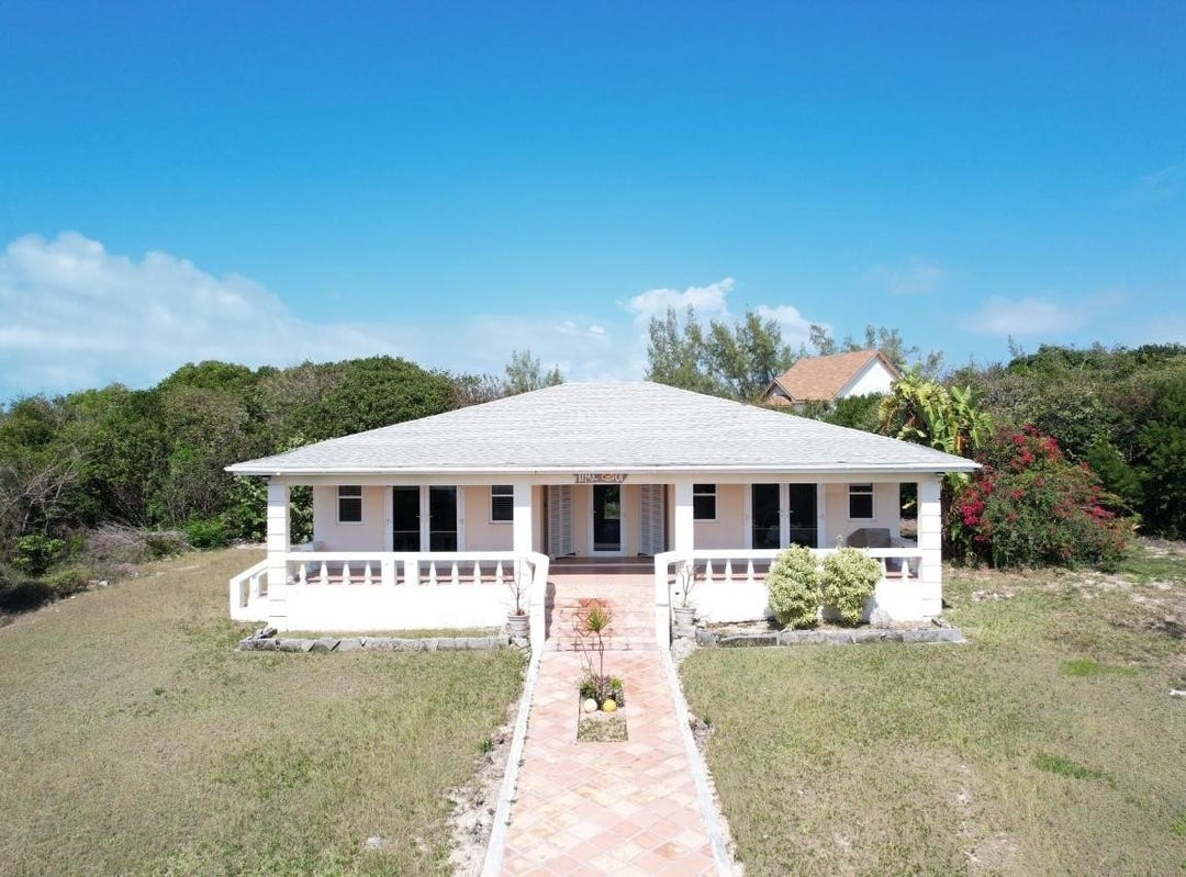 RAINBOW BAY HOME, Rainbow Bay, North Eleuthera House for Sale