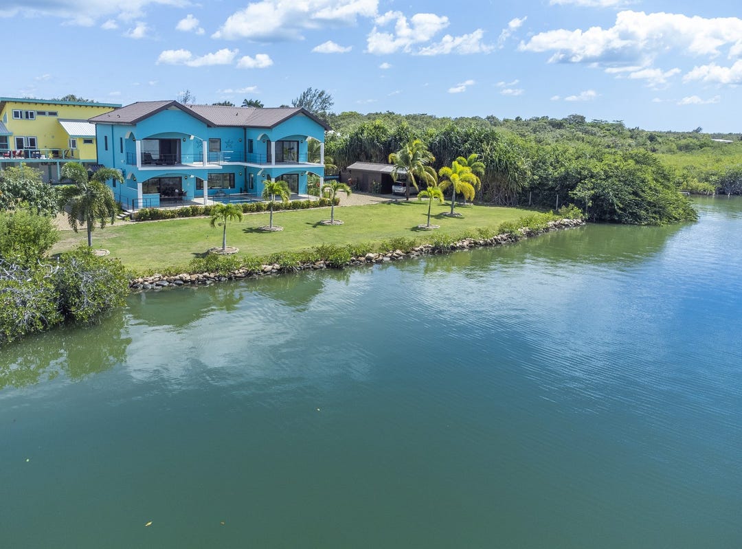 hjhj-hw9-placencia-stann-creek-district-house-for-sale-realtor