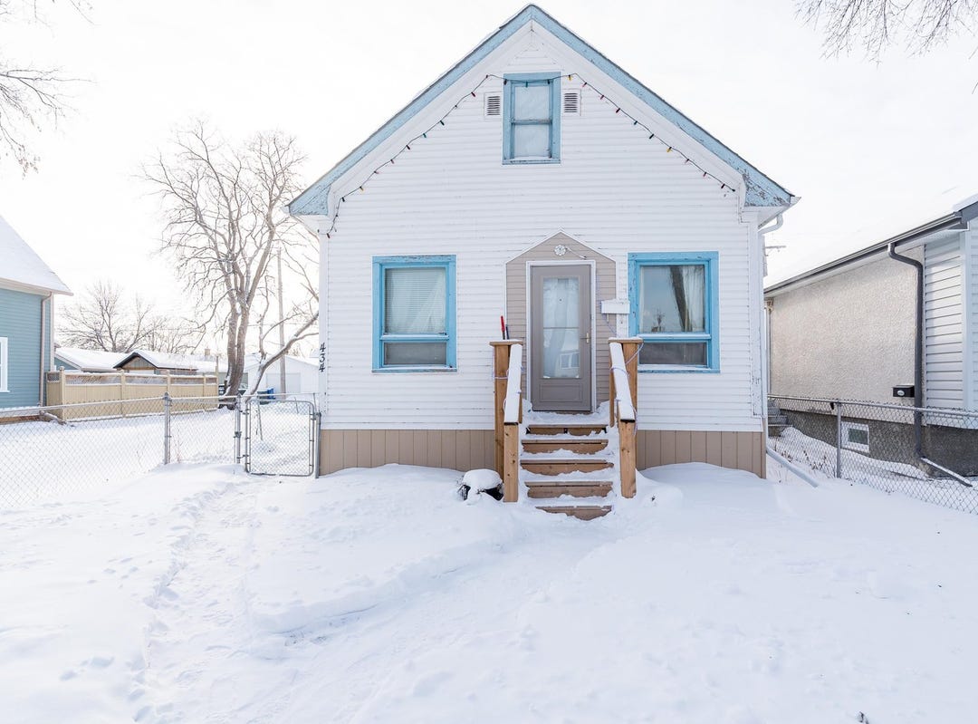 434 Harvard Ave W, Winnipeg, MB R2C 1Y9, Canada, Winnipeg, Manitoba