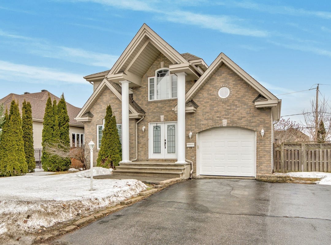 227 Rue du Buzet, Aylmer, QC J9H7J5, CA, Aylmer, Québec House for Sale