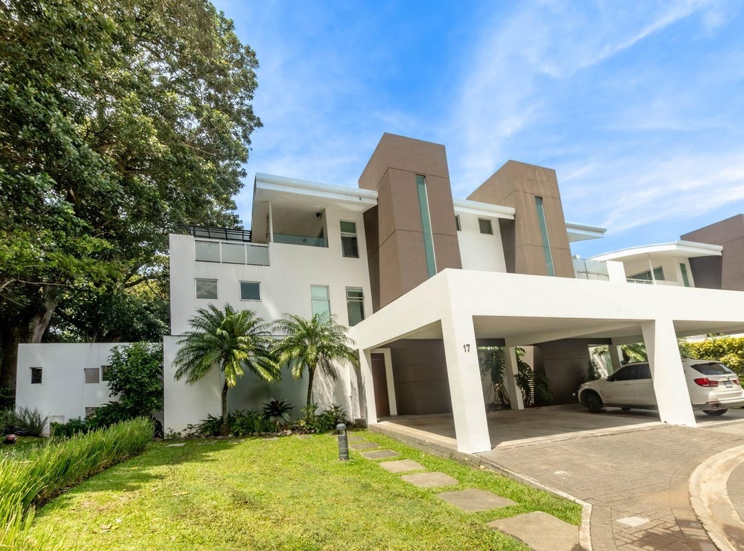 XR45+V59, C. Quiros, San José, Pozos, Costa Rica, Pozos, San José House