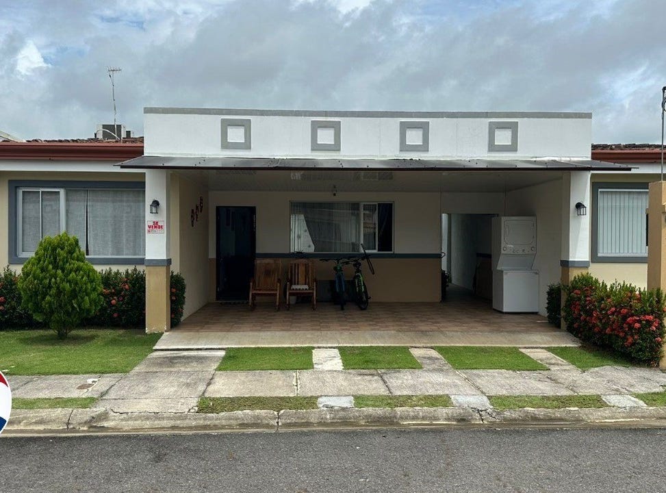 Bejuco, Guanacaste Province, Address available on request House for