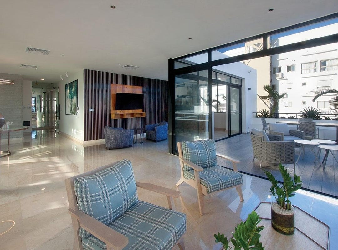 Piantini, Santo Domingo, Santo Domingo Apartment for Sale