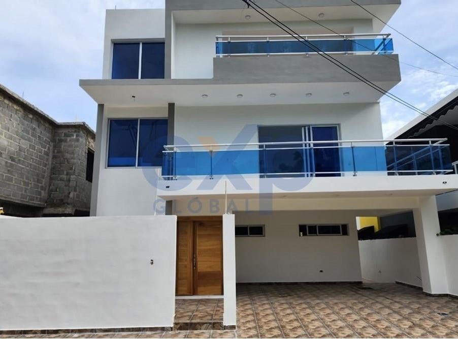 SANTO DOMINGO ESTE, Santo Domingo, Address available on request House