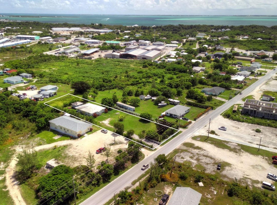 CROCKETT DRIVE POTENTIAL, Abaco, North Abaco House for Sale