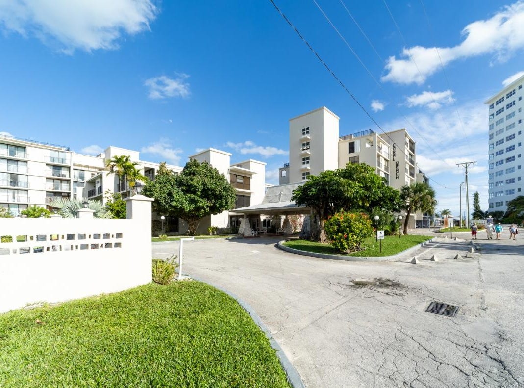 Coral Road, Grand Bahama, Freeport House for Sale