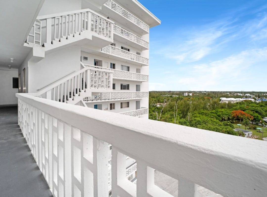 30 Coral Rd, Freeport, The Bahamas, Grand Bahama, Freeport House for