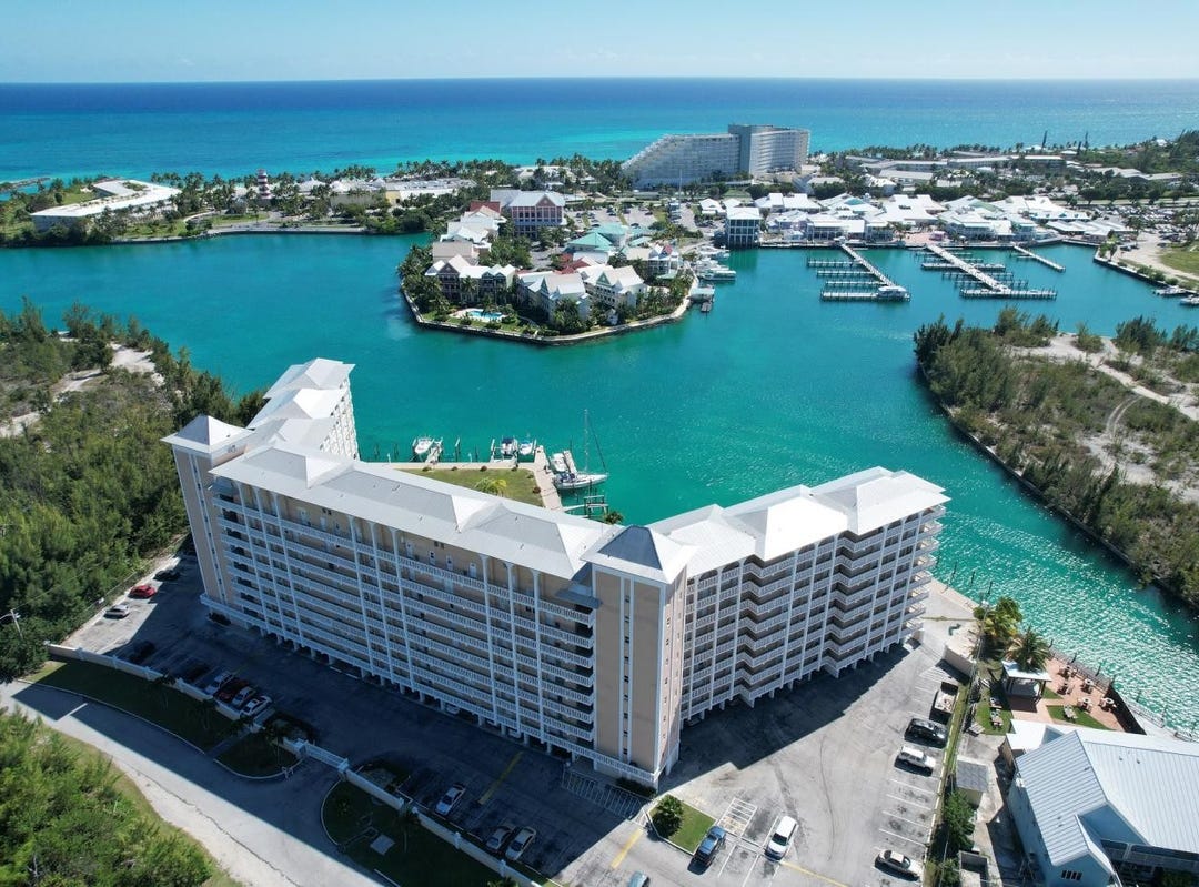 707 Harbour House Towers, Kings Road, Grand Bahama, West Grand Bahama
