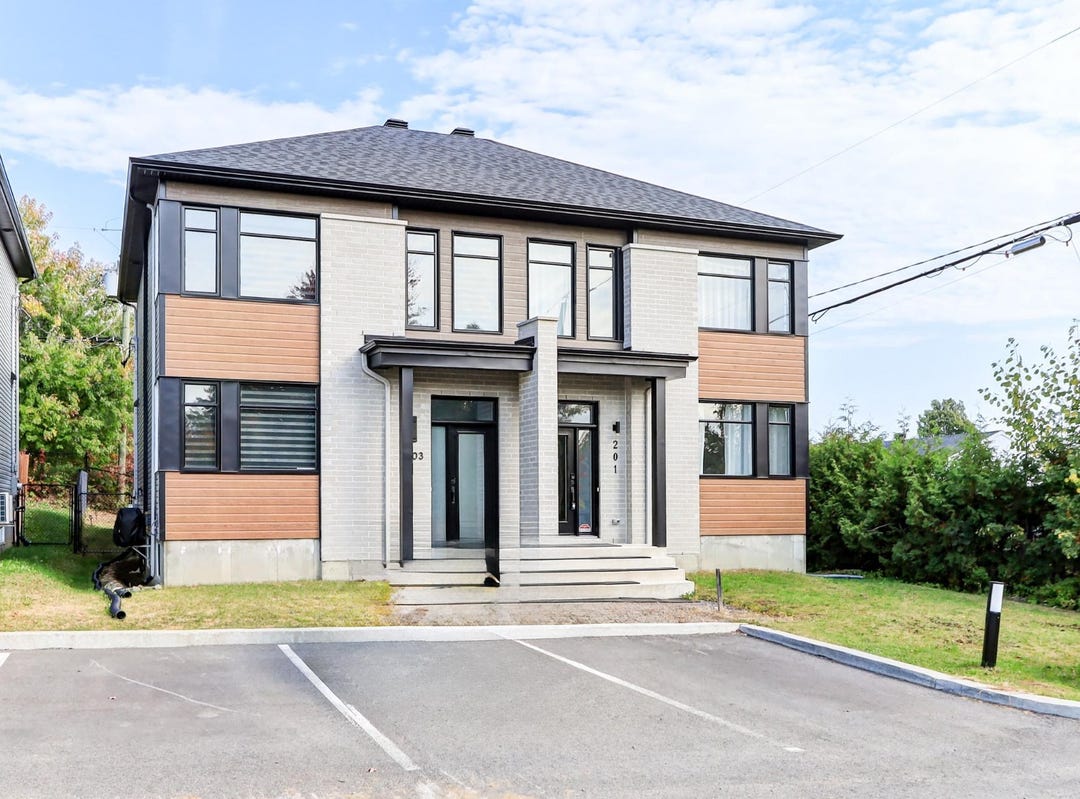 201 Imp. des Palissades, SaintJérôme, QC J7Y0P7, CA, SaintJérôme