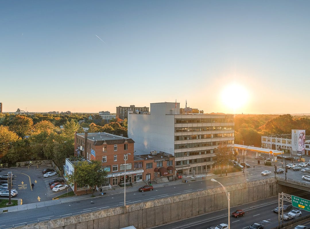 5227 Boul. Décarie, Montréal, Québec H3W3C2 Apartment for Sale