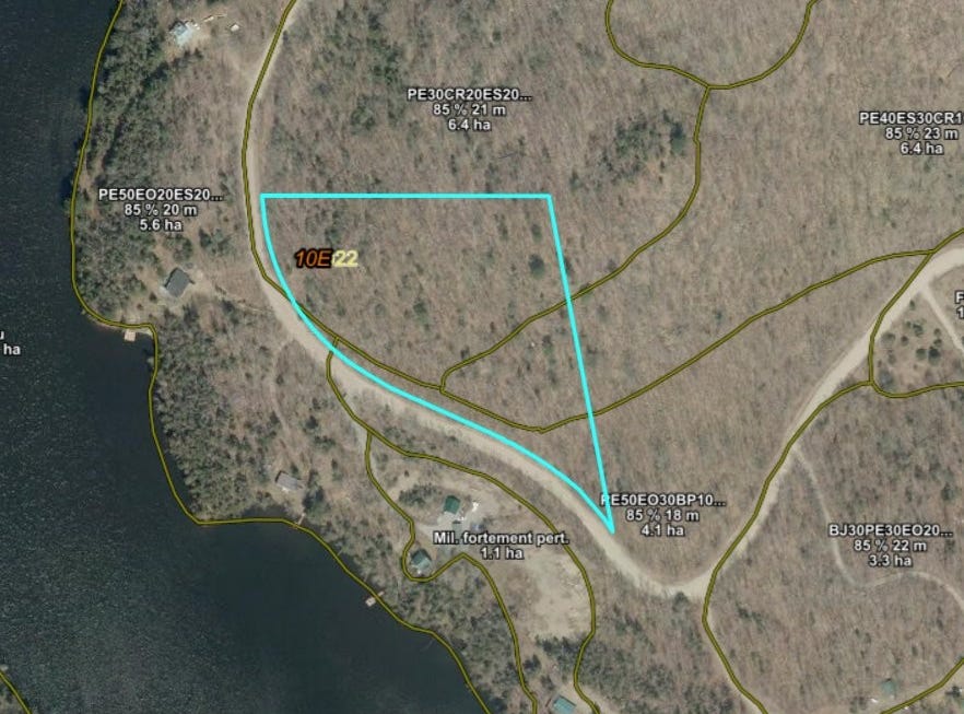 Ch. du LacMallonne, LacduCerf, QC J0W1S0, CA, LacduCerf, Québec