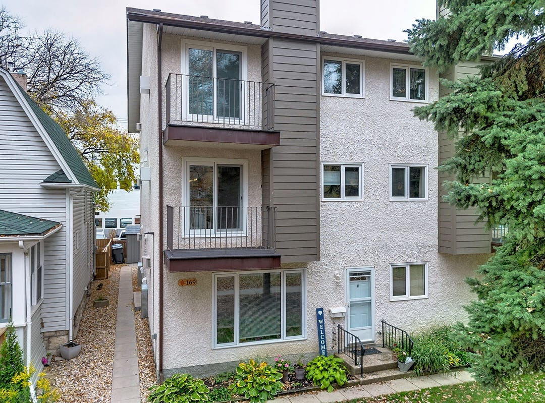 169 Horace St, Winnipeg, Manitoba Apartment for Sale - realestate.com.au