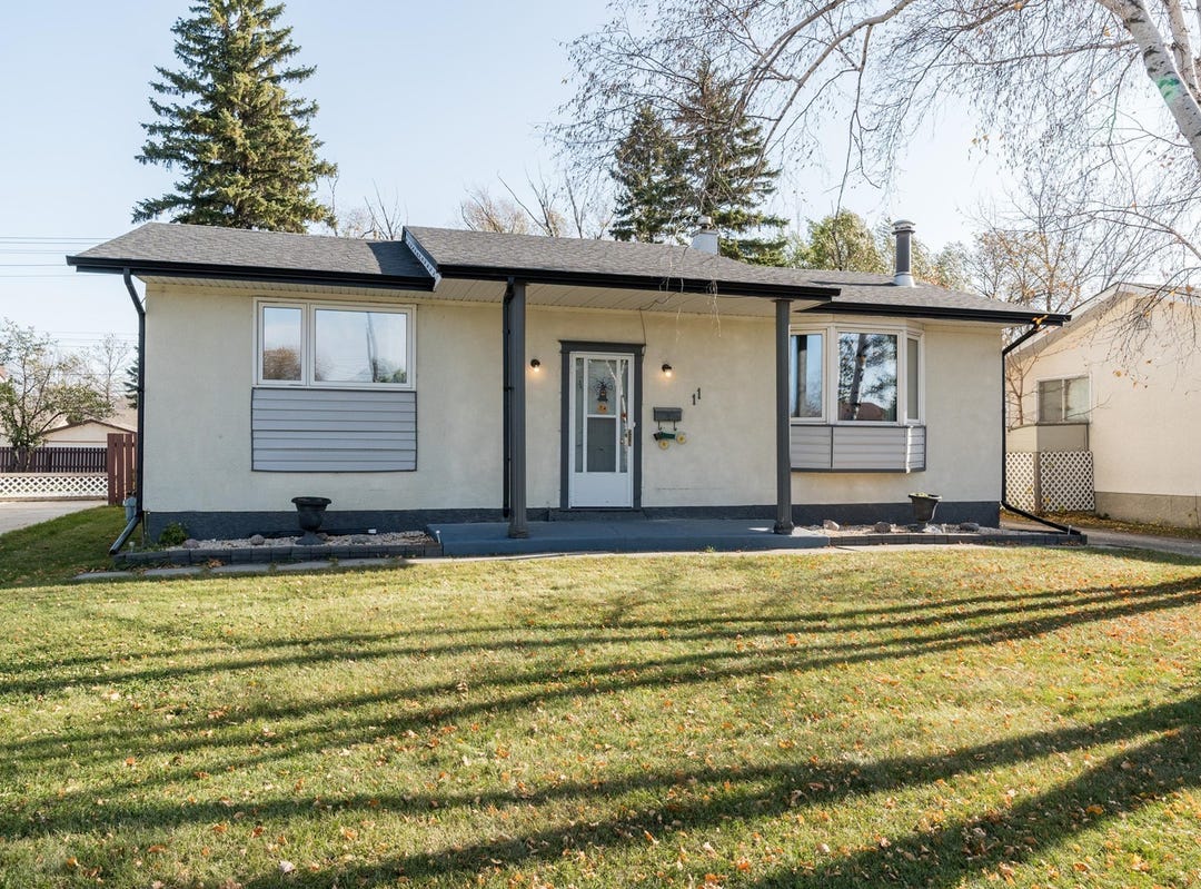 11 Shadyside Dr, Winnipeg, MB R2C 1L4, Canada, Winnipeg, Manitoba House
