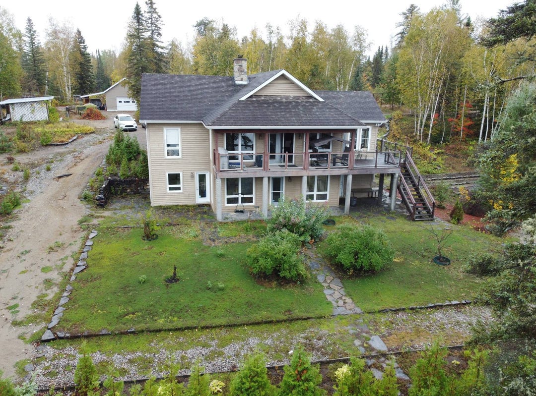 490 5e chemin du LacClair, SaintDaviddeFalardeau, QC G0V1C0, CA