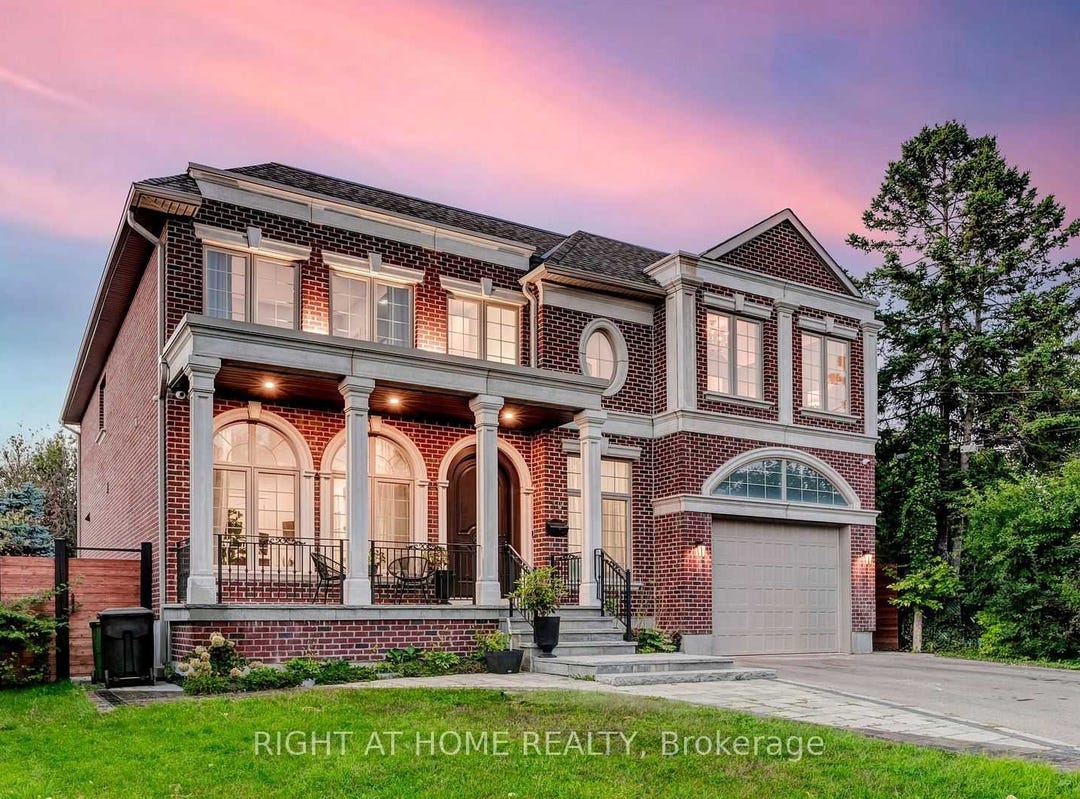 10 Avery Ave, Toronto, Ontario M9C1K2 House for Rent