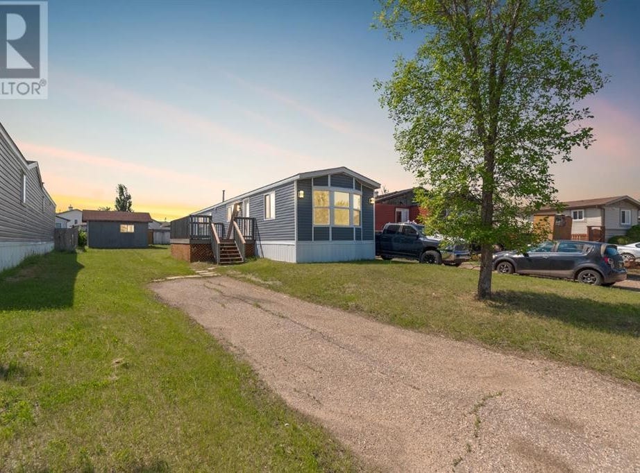 228 Cokerill Crescent, Fort McMurray, Alberta T9K2J2 House for Sale