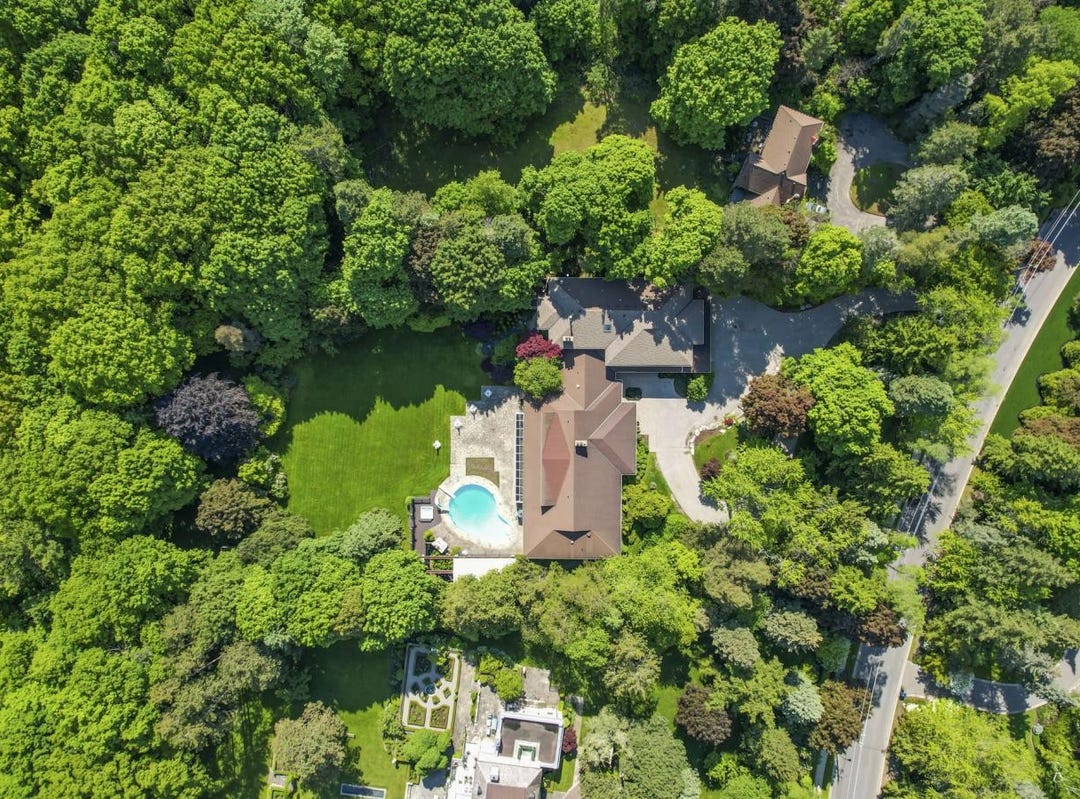 50 Park Lane Circ, Toronto, Ontario M3C 2N2 House for Sale