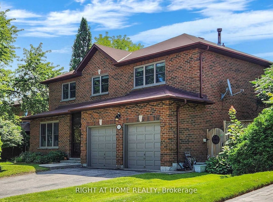 9 Trillium Dr, Aurora, Ontario L4G5X5 House for Sale