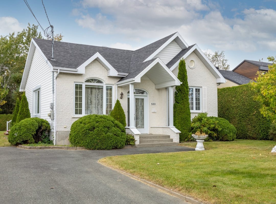 533 Av. des Cormiers, SainteMarie, QC G6E3J9, CA, SainteMarie, Québec