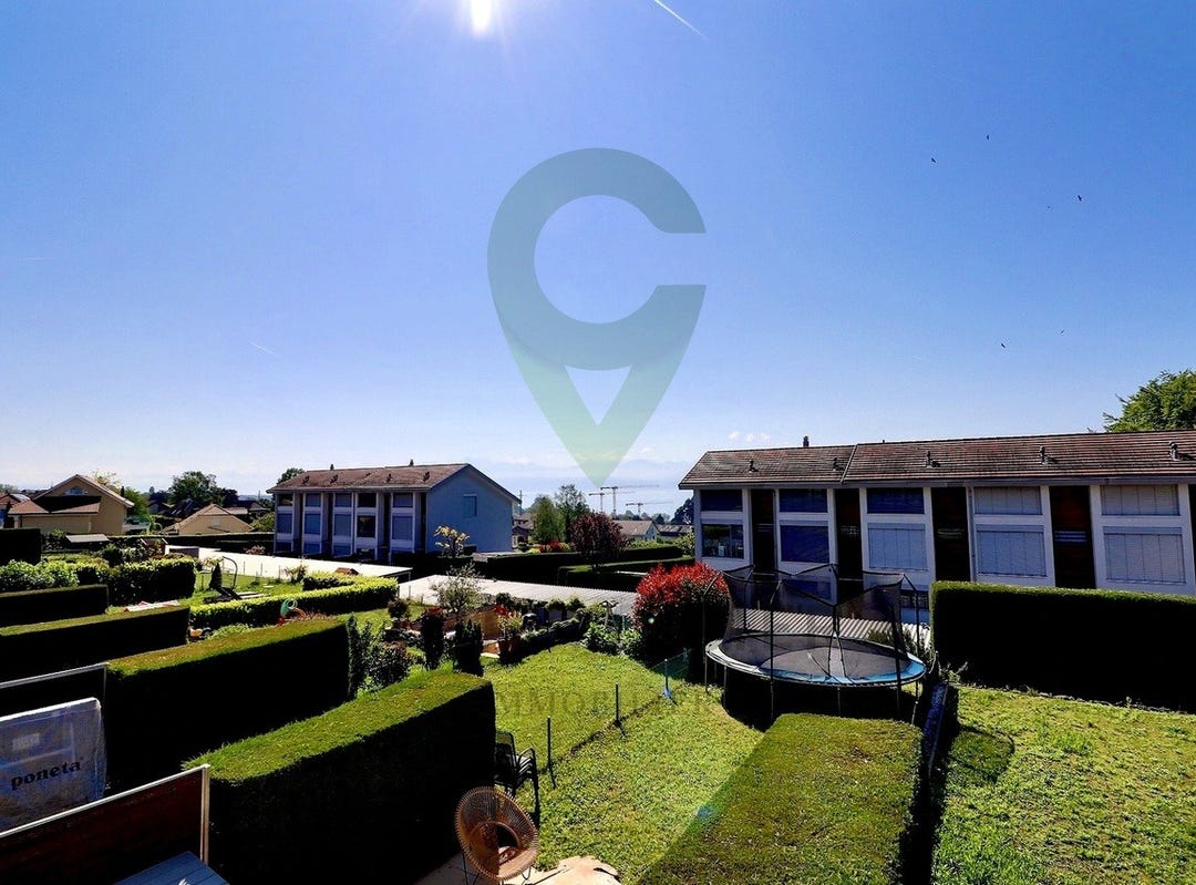 Rolle, Vaud 1180 House for Sale