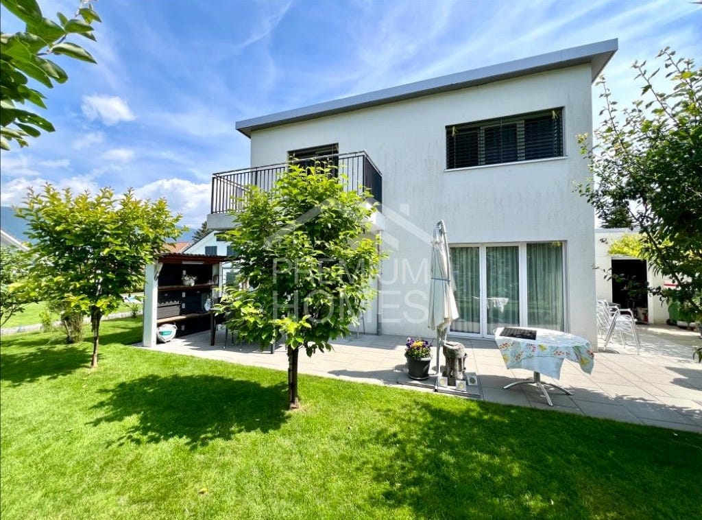 Arch, Canton of Bern 3296 House for Sale