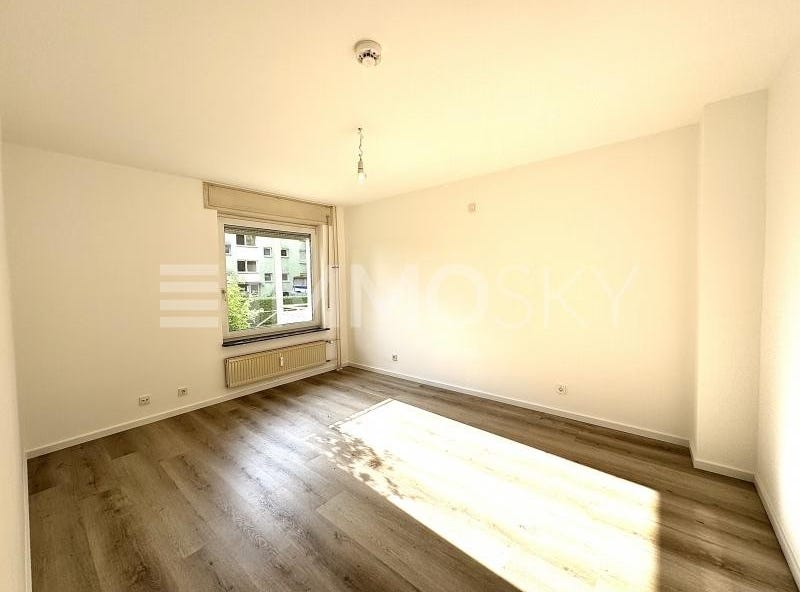 Frankfurt am Main, Hesse 60486 Apartment for Sale