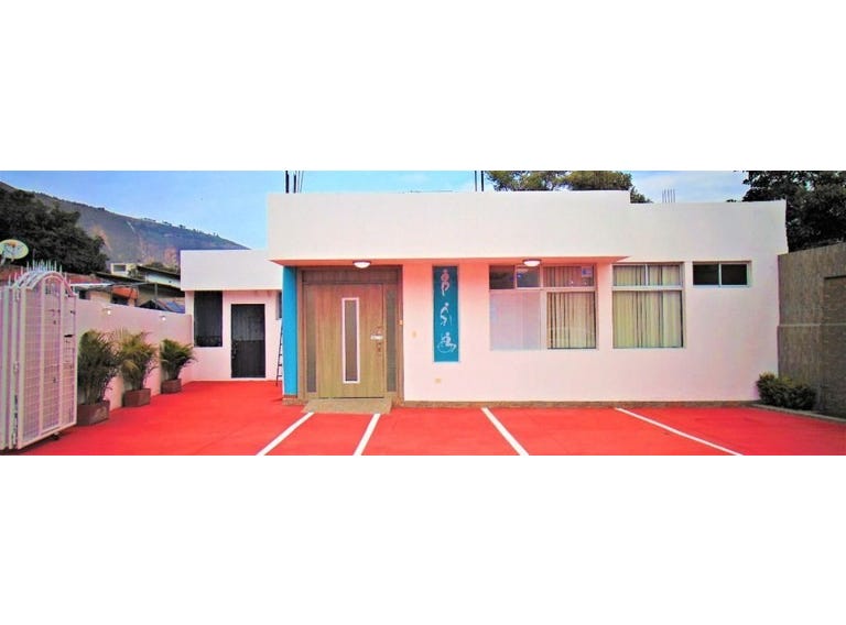 Property For Sale in Mitad del Mundo8 de septiembre y silva, Mitad del