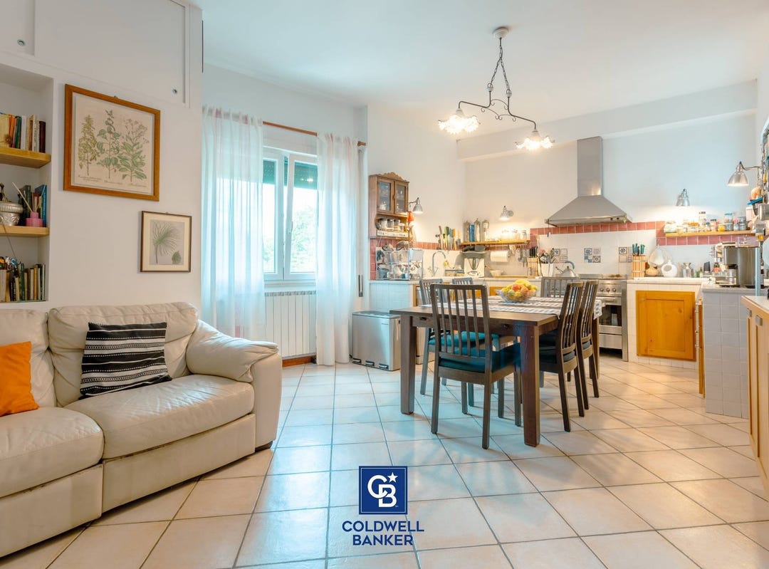 Via Arco del Pino, 50, Roma, Lazio 00123 Apartment for Sale