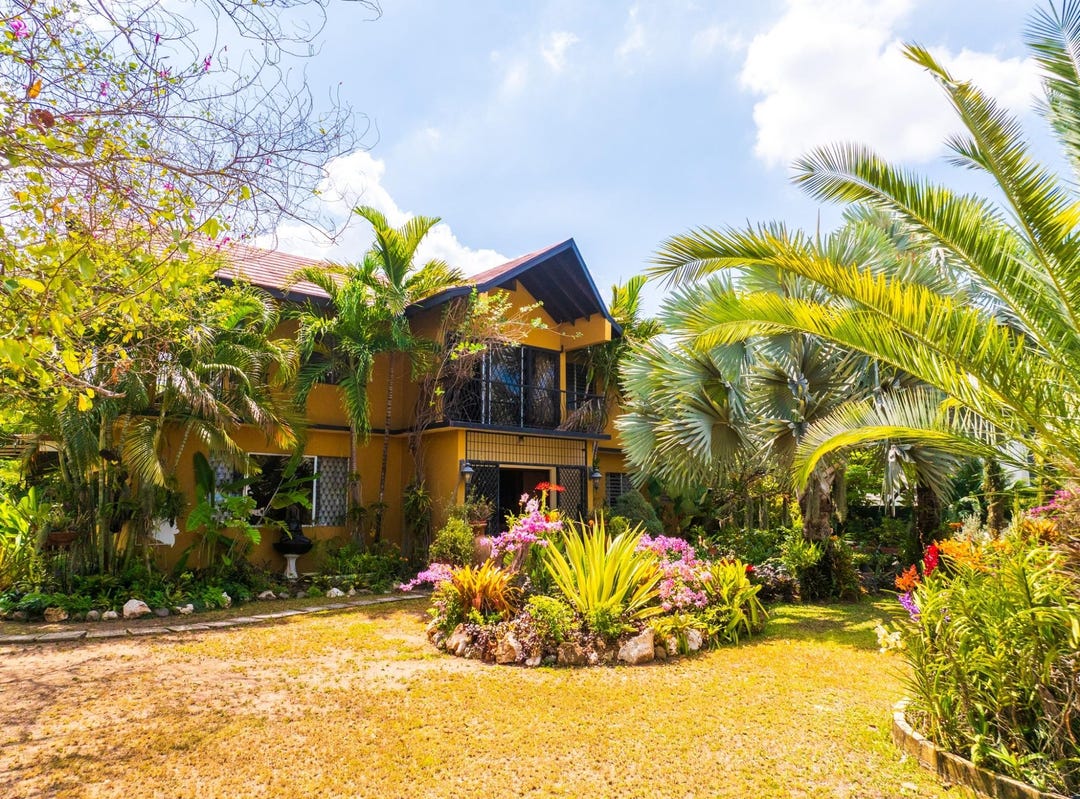 17 HALIFAX AVE, Kingston 6, St. Andrew Parish House for Sale