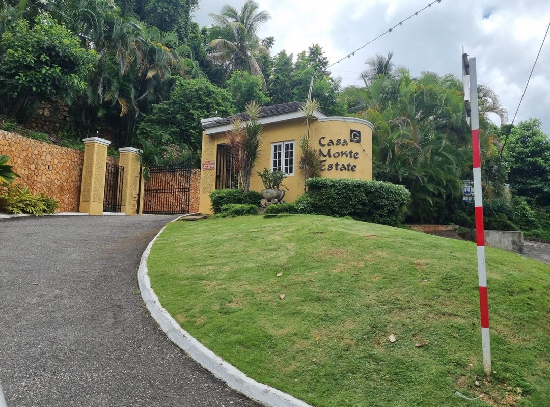 OLD STONY HILL ROAD, Kingston 9, St. Andrew Parish House for Sale