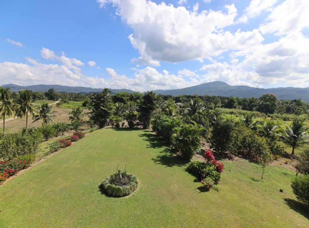 KNOLLIS DISTRICT, BOG WAL, Bog Walk, Saint Catherine Parish House for Sale