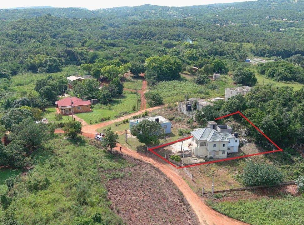 STEVEN'S RUN, NAIN, Nain, St. Elizabeth Parish House for Sale