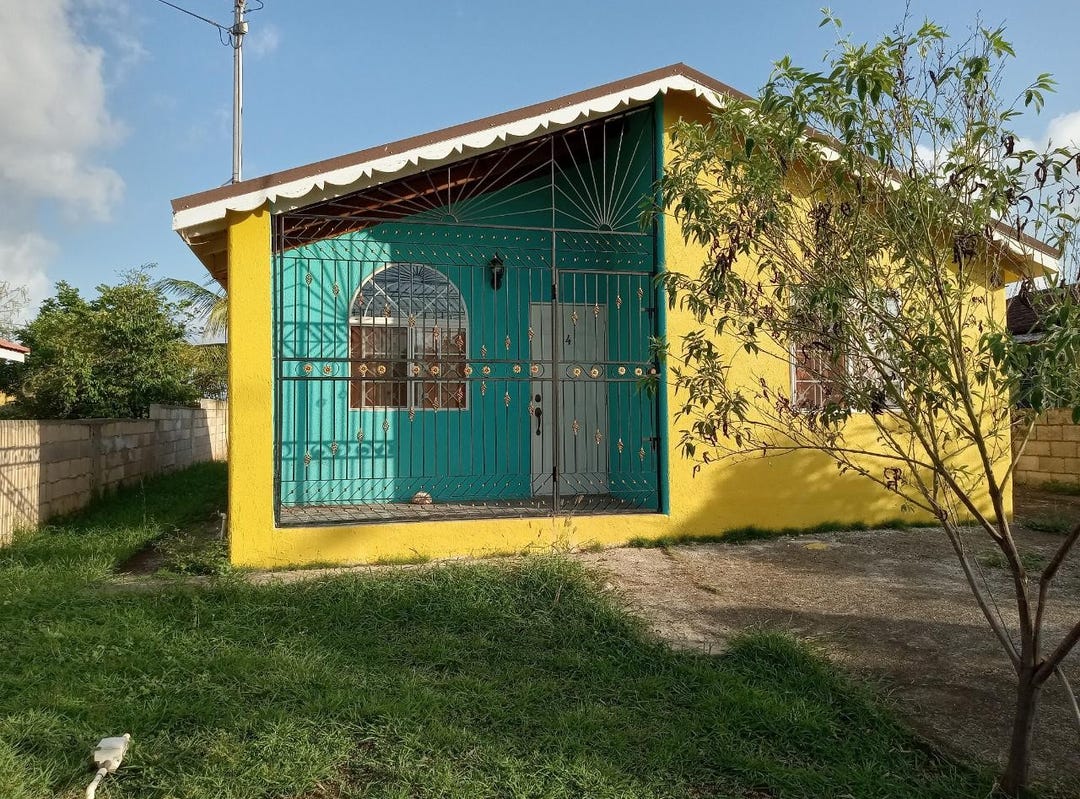 NEW HARBOUR VILLAGE1, Old Harbour, Saint Catherine Parish House for