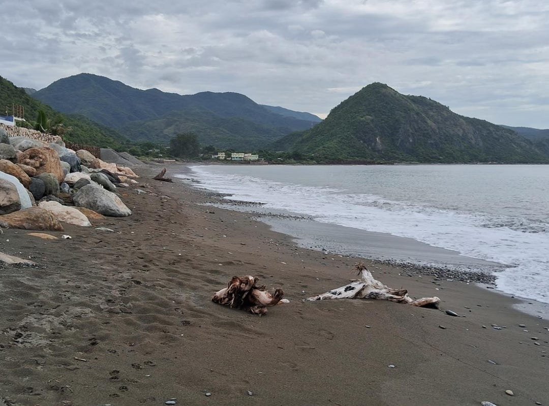 1 LAKE CLOSE, Bull Bay, St. Andrew Parish House for Sale