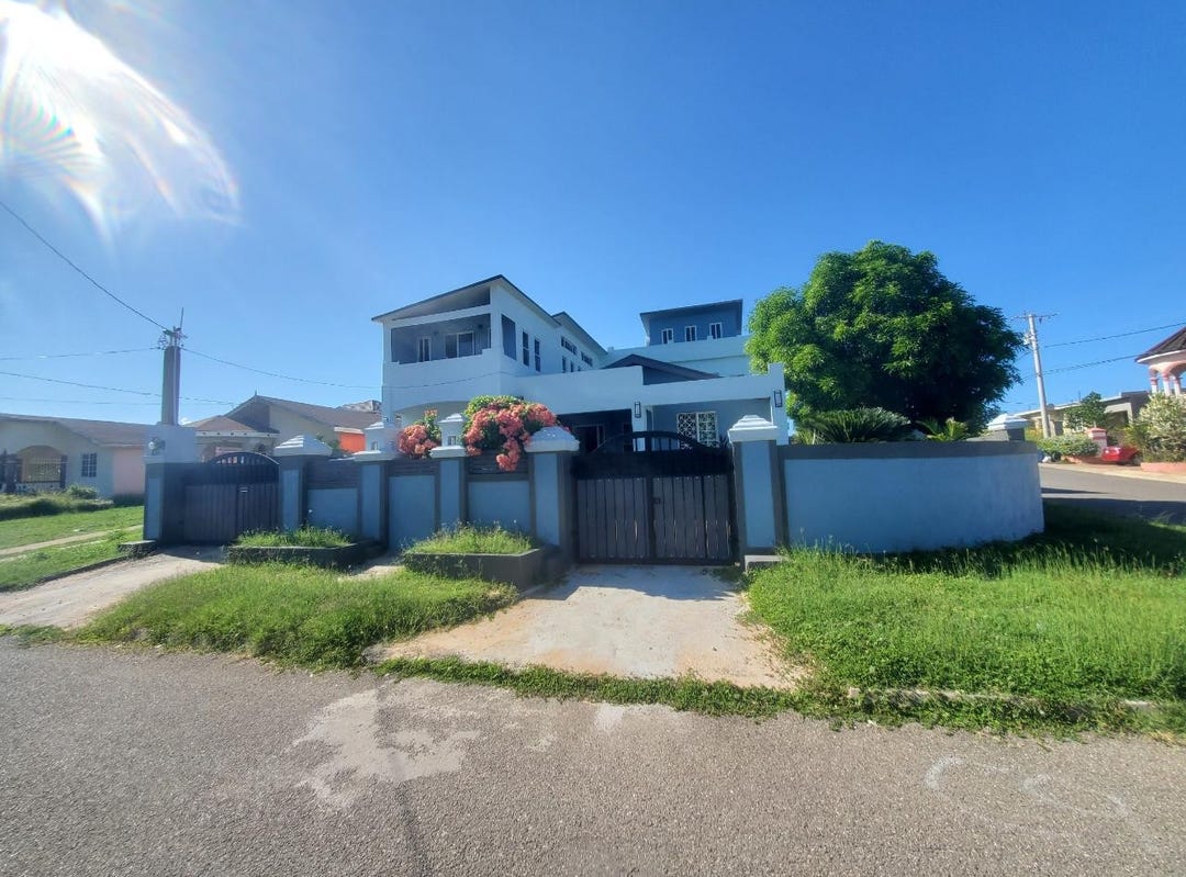 FLORENCE HALL VILLAGE PH3, Falmouth, Trelawny Parish House for Sale