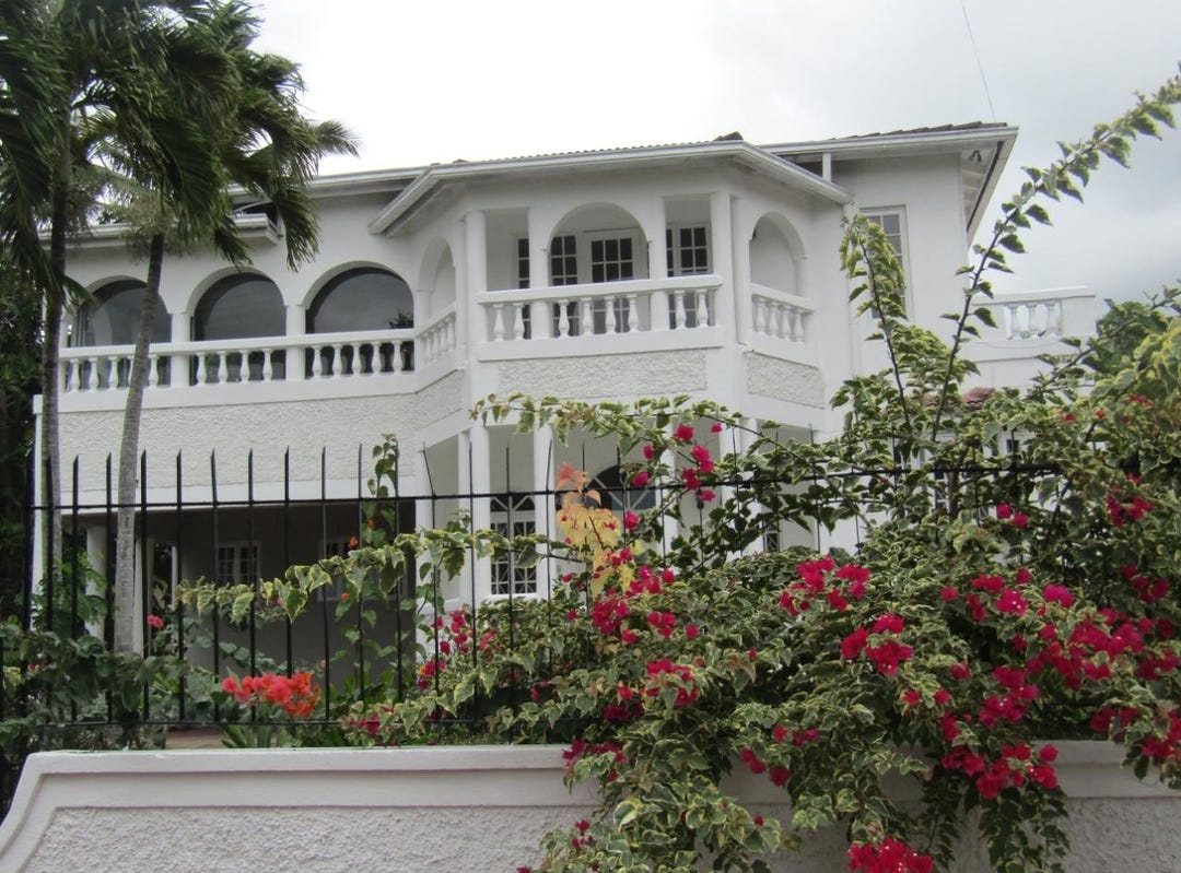 FORT HEIGHTS, Kingston 9, St. Andrew Parish House for Sale