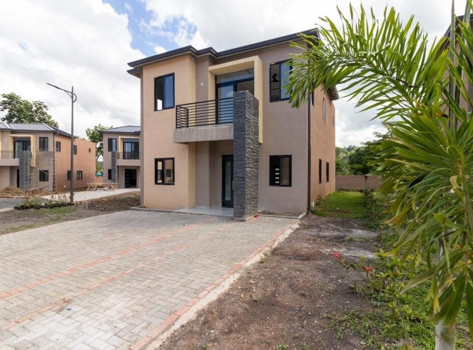 MARTIN CHRISTIE STREET, Ocho Rios, St. Ann Parish House for Sale