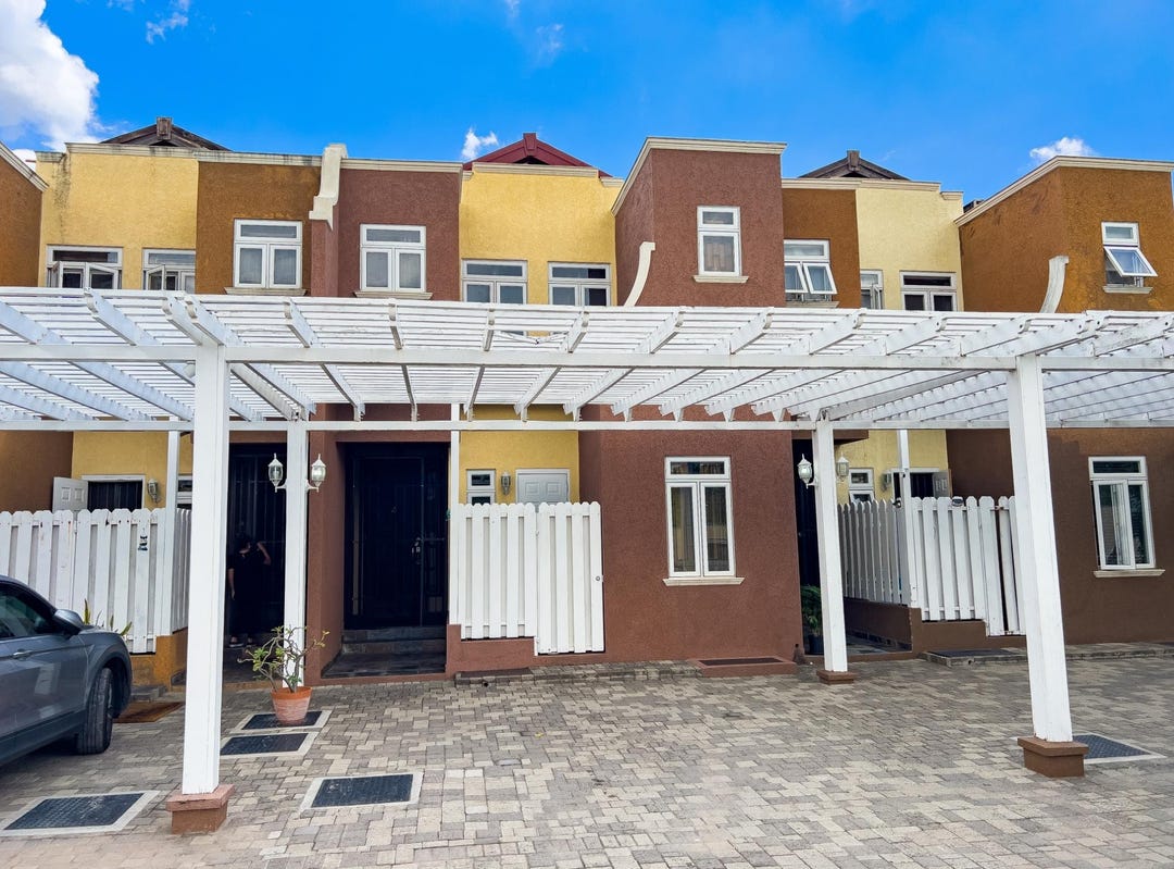 31 HOPEFIELD AVENUE, KINGTON, Kingston 6, St. Andrew Parish House for