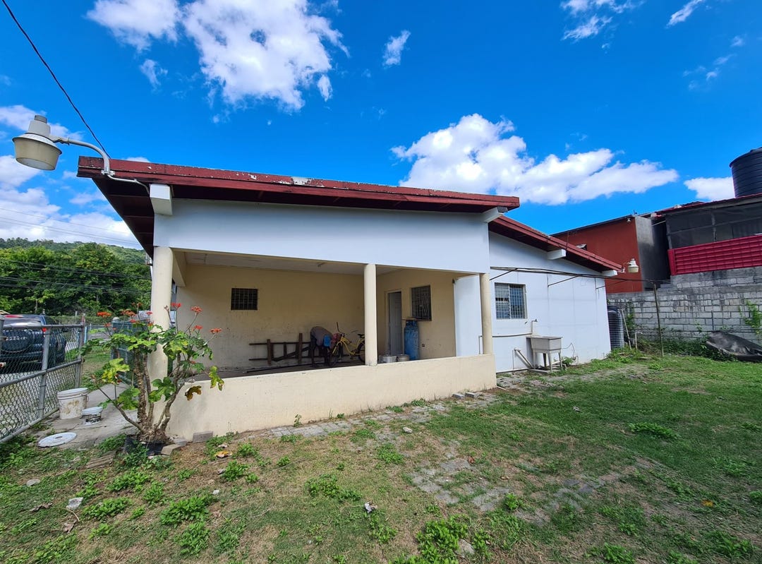 SEAFORTH, ST. THOMAS, Seaforth, Saint Thomas Parish House for Sale